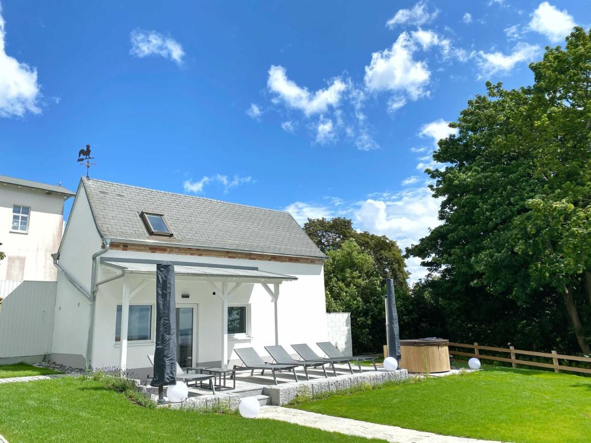Villa Jenny - Ferienappartement 1 Mit Meerblick Sassnitz Dış mekan fotoğraf